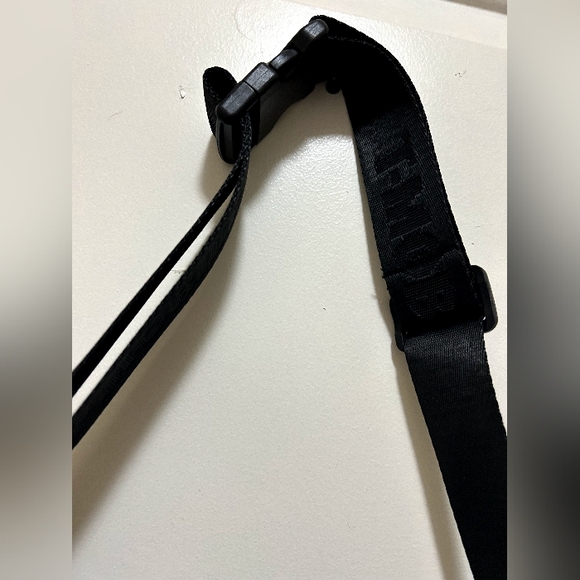 Fanny pack - Picture 2 of 3